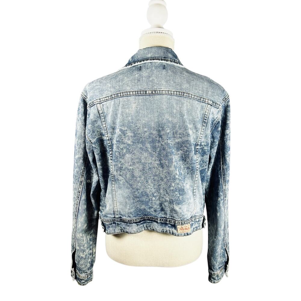 Judy Blue Rigid Magic 1XL Distressed Denim Jacket Medium Wash Boyfriend Fit - Picture 2 of 4